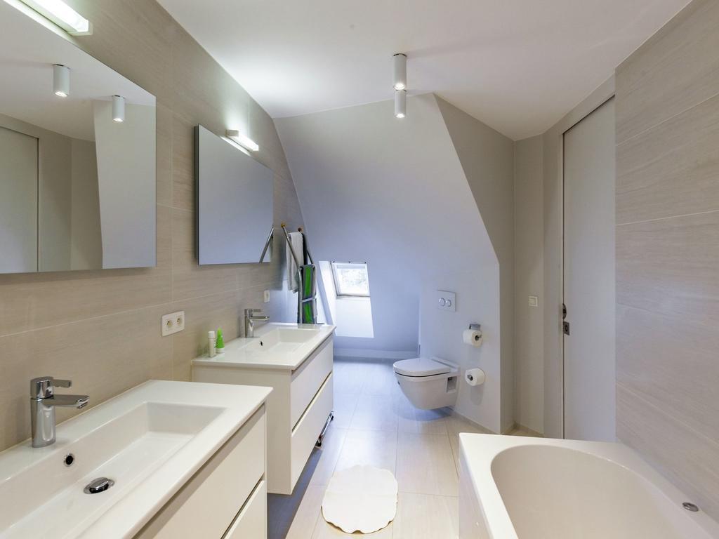 Modern Holiday Home Near Bruges And The North Sea Exterior photo
